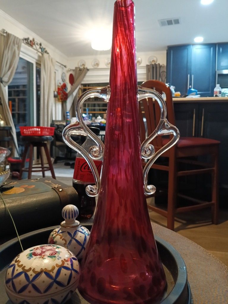 Vintage Wimberly Glass Works Vase ( Signed WGW 2005)