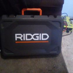 Ridged 18v  Hammer Drill And Impact
