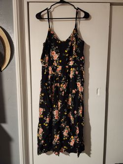 New Old Navy Midi Dress with pockets Large