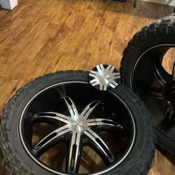 Kmc Wheels 22”