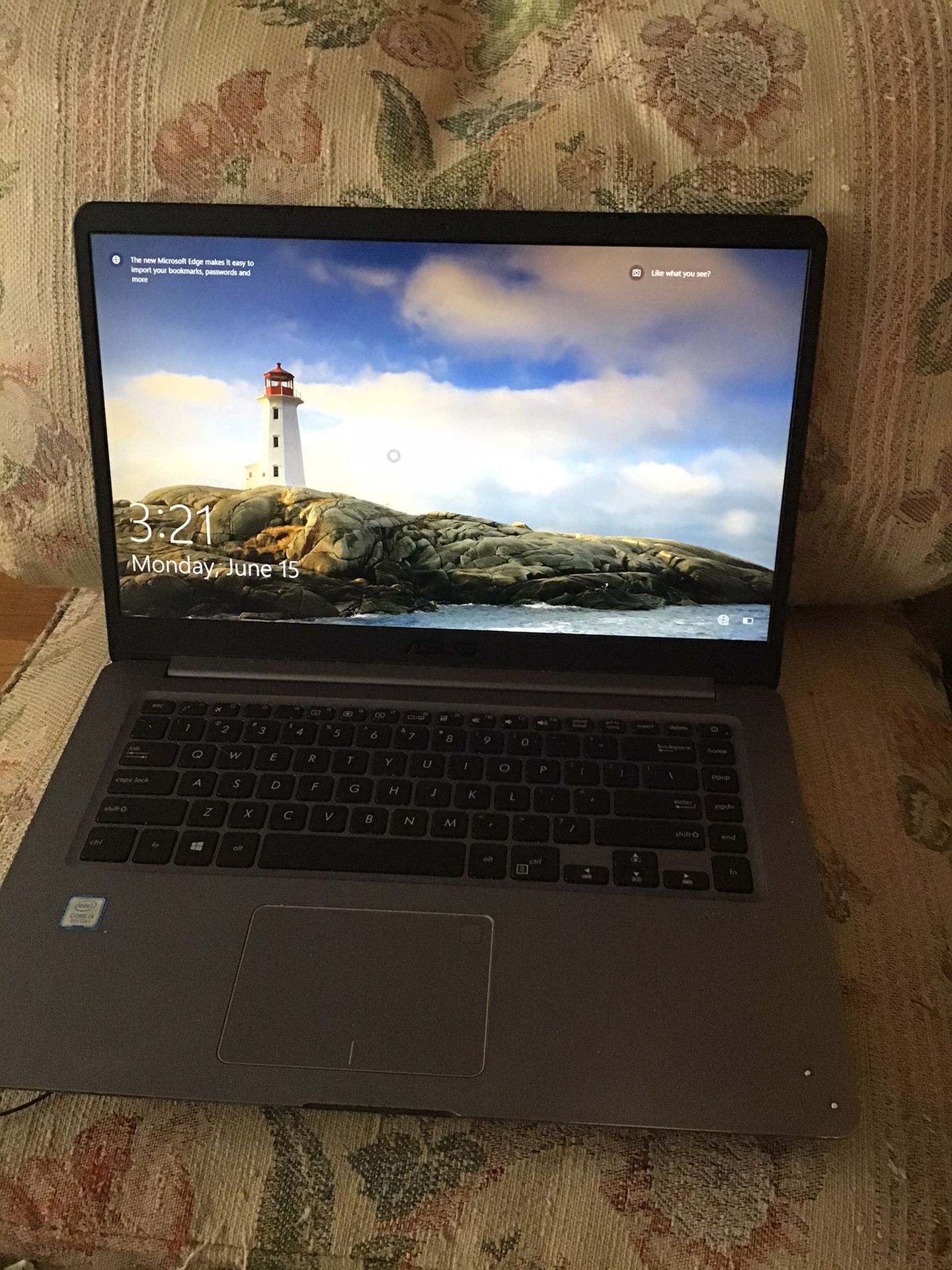 Asus Laptop 16gb ram , I5 8th gen