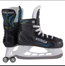 Ice skating shoes