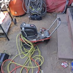 Air Compressor 