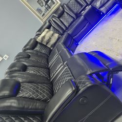 ✨️Reclining Sectionals Sofas ✨️ Furniture Sectionals, Bedrooms, Dining Avail