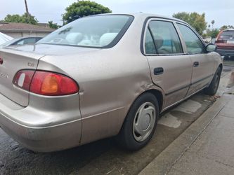 1998 Toyota Corolla