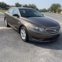 2015 Ford Taurus