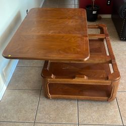 Raisable Coffee Table