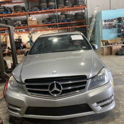 Mercedes C250 Parts Stock 77095