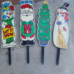 Vintage Christmas Yard Stakes