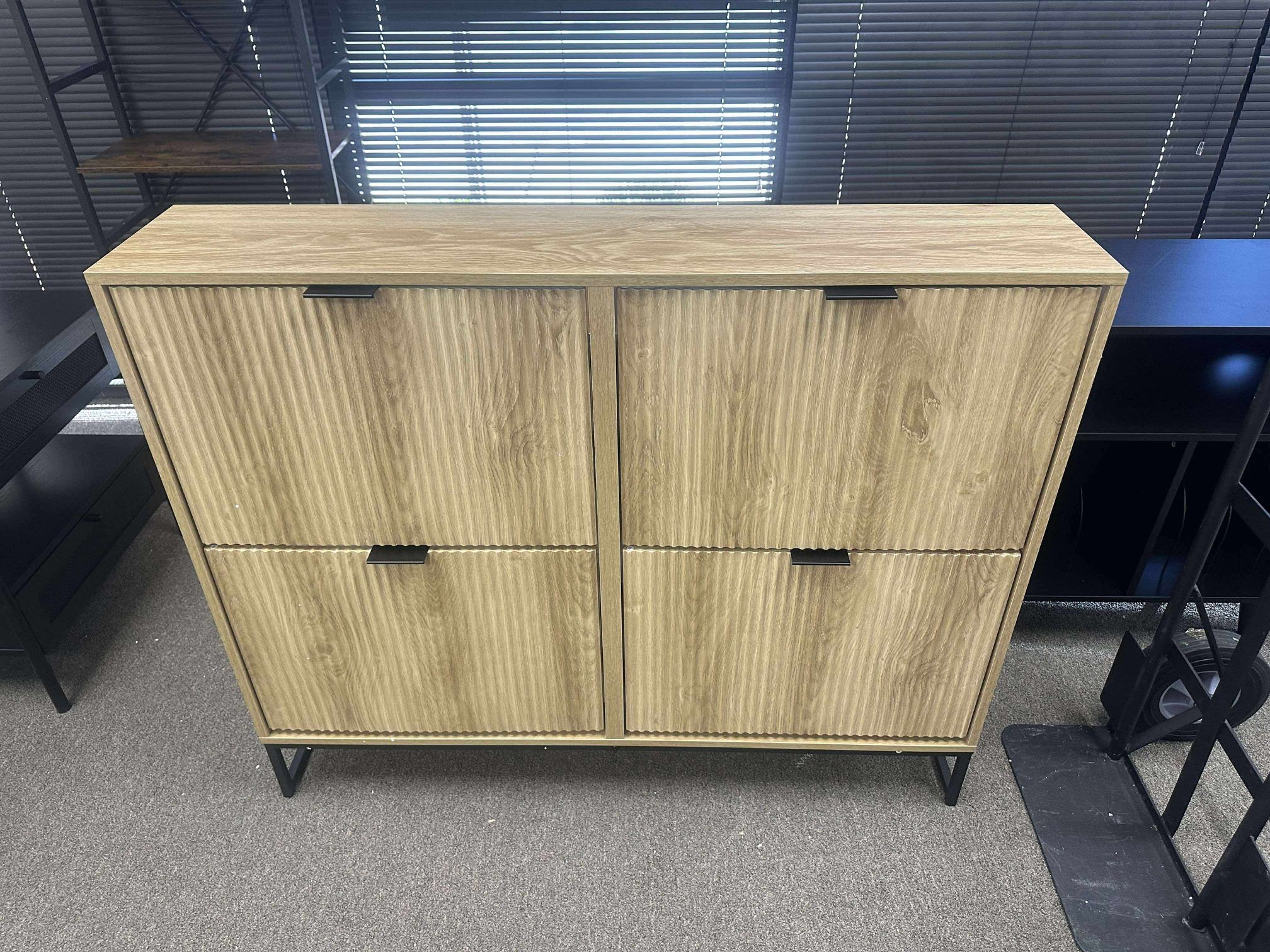 Shoe Cabinet Storage for Entryway, Narrow Modern Shoe Rack Cabinet with 4 Flip Drawers, Tipping Wooden Slim Storage