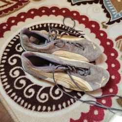 Puma Shoes - Women Size 6.5 (23.5 cm) (Lightly Used)