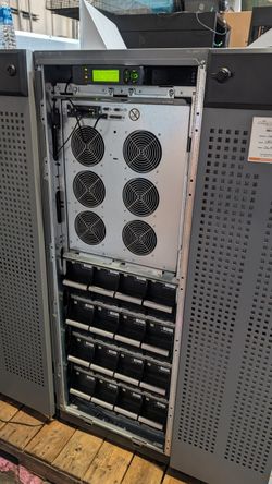 SCHNEIDER ELECTRIC MGE GALAXY 3500 UPS