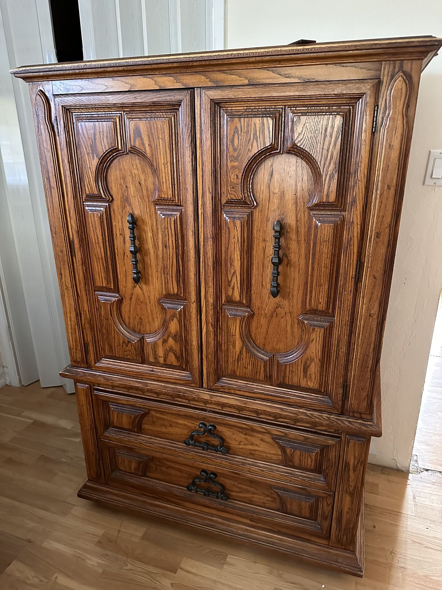 Real Wood !! Furniture set