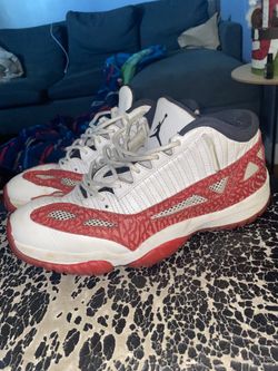Jordan 11 Retro Low IE