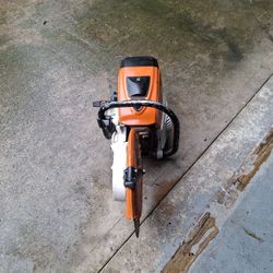 Stihl TS700 concrete cutter in good condition, ready to use, starts without problems 