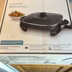 Black Decker Electric Skillet 12”