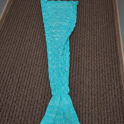 BRAND NEW Mermaid Blanket 
