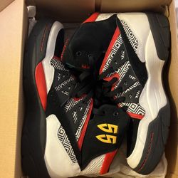 Adidas Mutombo Size 10