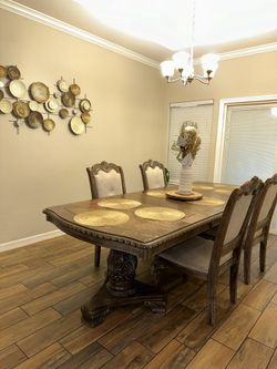 Comedor Con 4 Sillas Acepto Ofertas
