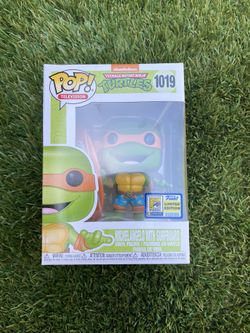 Funko Pop! Michelangelo with Surfboard SDCC Soldout!!