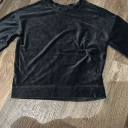 Black Large 10-12 Girls Shirt