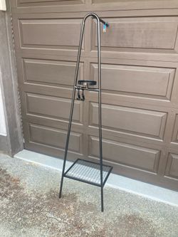 Metal wall mount valet