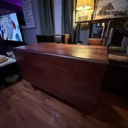 Pennsylvania House Mt. Vernon Solid Cherrywood Vintage Drop-Leaf Dining Table