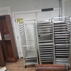 Bakers Trays & Rolling Racks