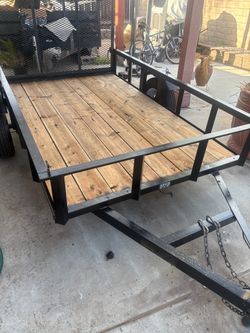 2004 Utility trailer by SST trailers  5x8x1 PINK in my name  with NEW LED lights wood flooring in good shape