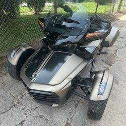 2021 Can Am Spyder F3T