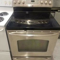Frigidaire Whirlpool 30in Range Electric & All Gas