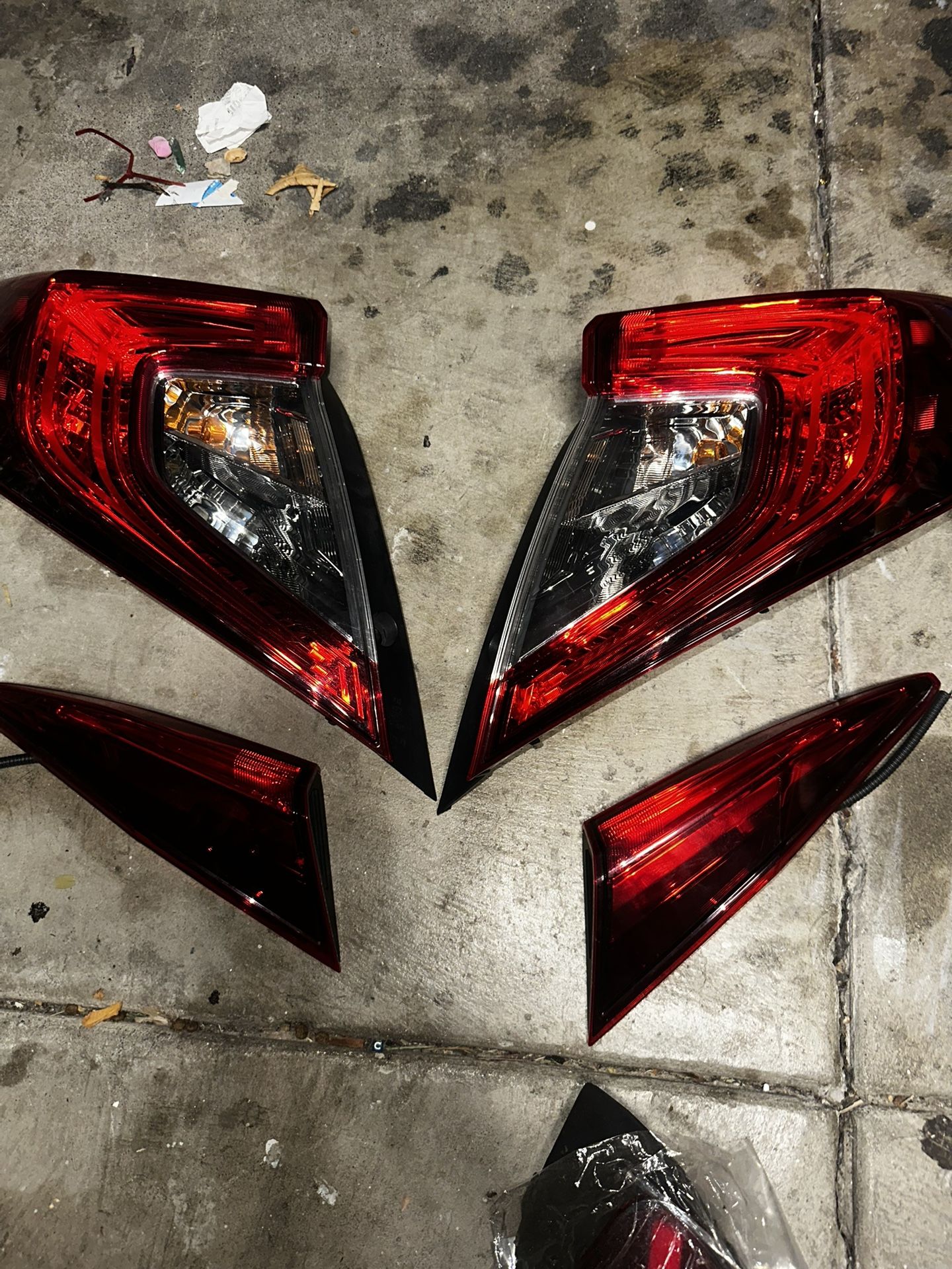 Honda Civic Tail lights
