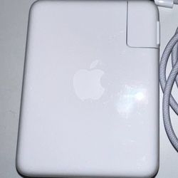 Apple Charger Plug 140 WATT