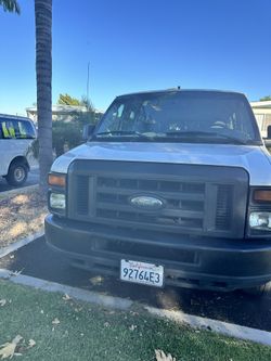 2008 Ford E-350