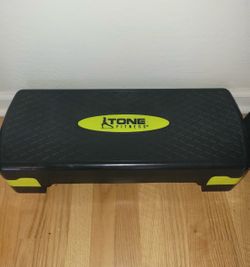 Tone Fitness Aerobic Step Platform