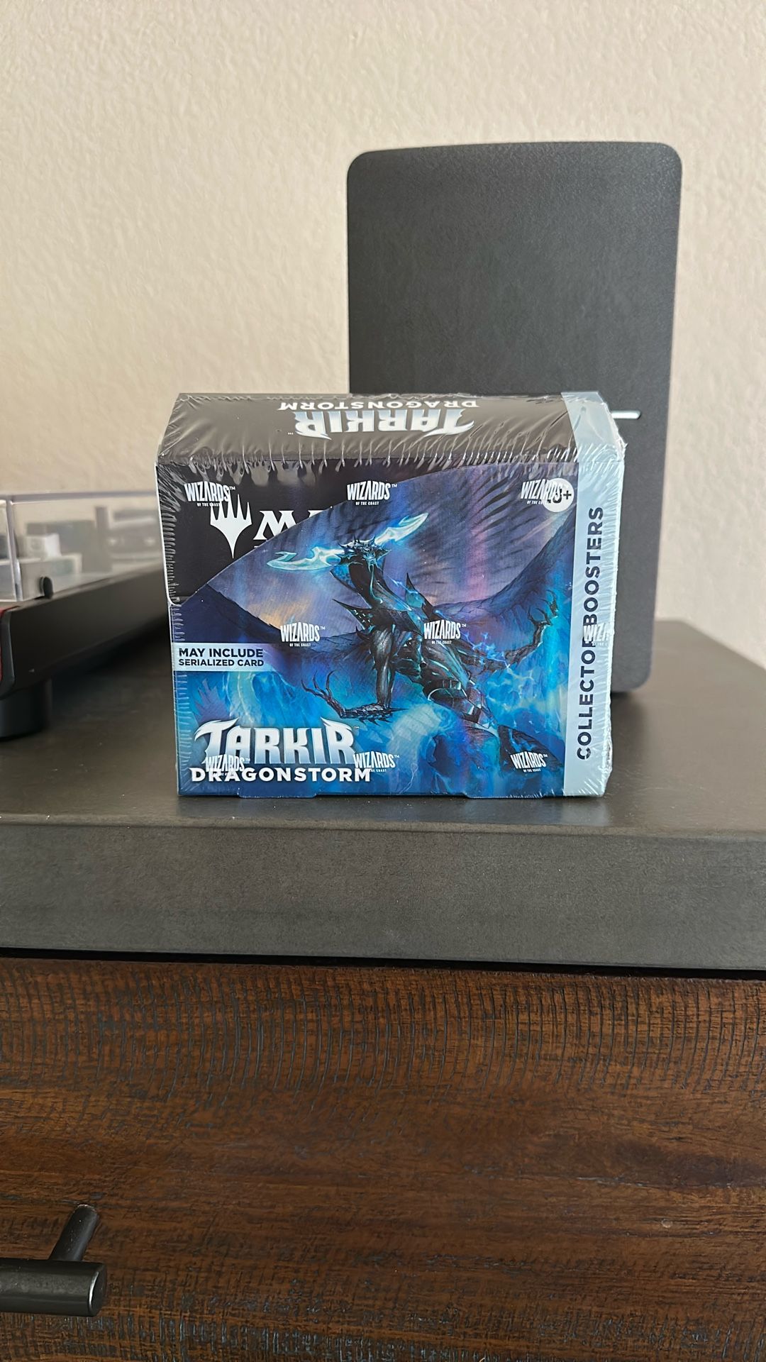 Magic the Gathering: Tarkir Dragonstorm Collector Booster Display