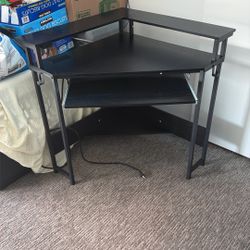 Corner Deaf With LED Lights And Shelves- 3 Feet On Each Side