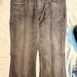 100% Authentic Purple Jeans flared, 38 waist