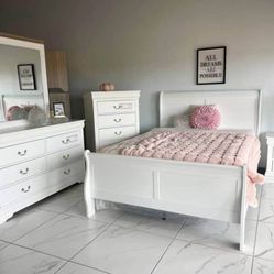 bedroom set 4 pcs / ask for price  