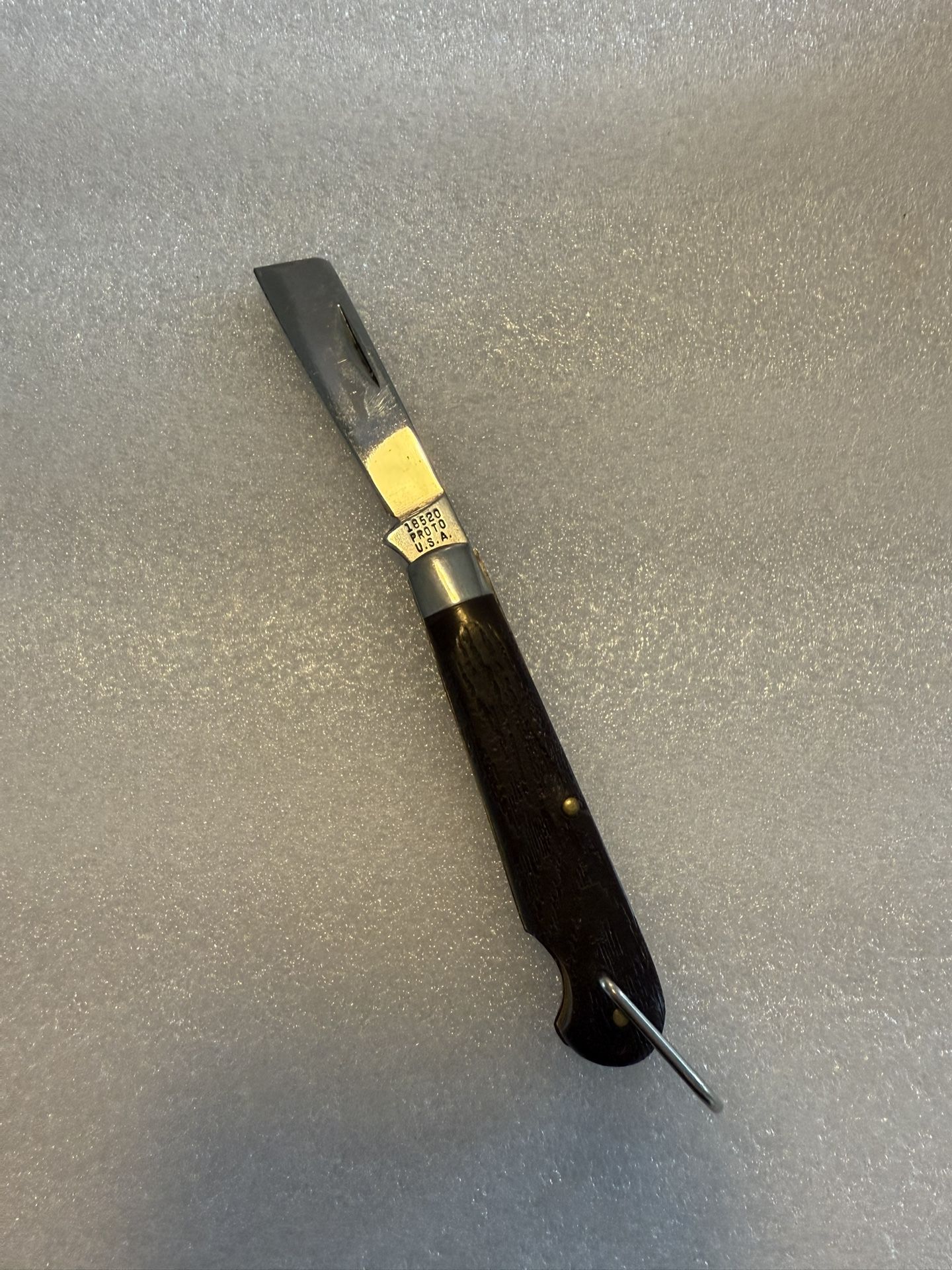 Vintage Proto Folding Knife #18520 MADE IN USA - Mint Condition 