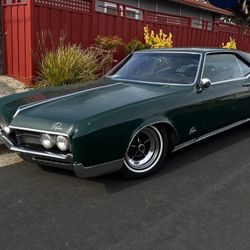 1967 Buick Riviera 