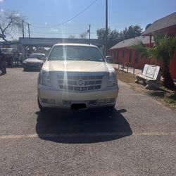 2013 Cadillac Escalade