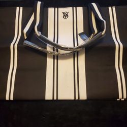 Victoria's Secret 