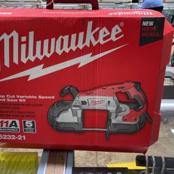 MILWAUKEE 6233-21 BAND SAW