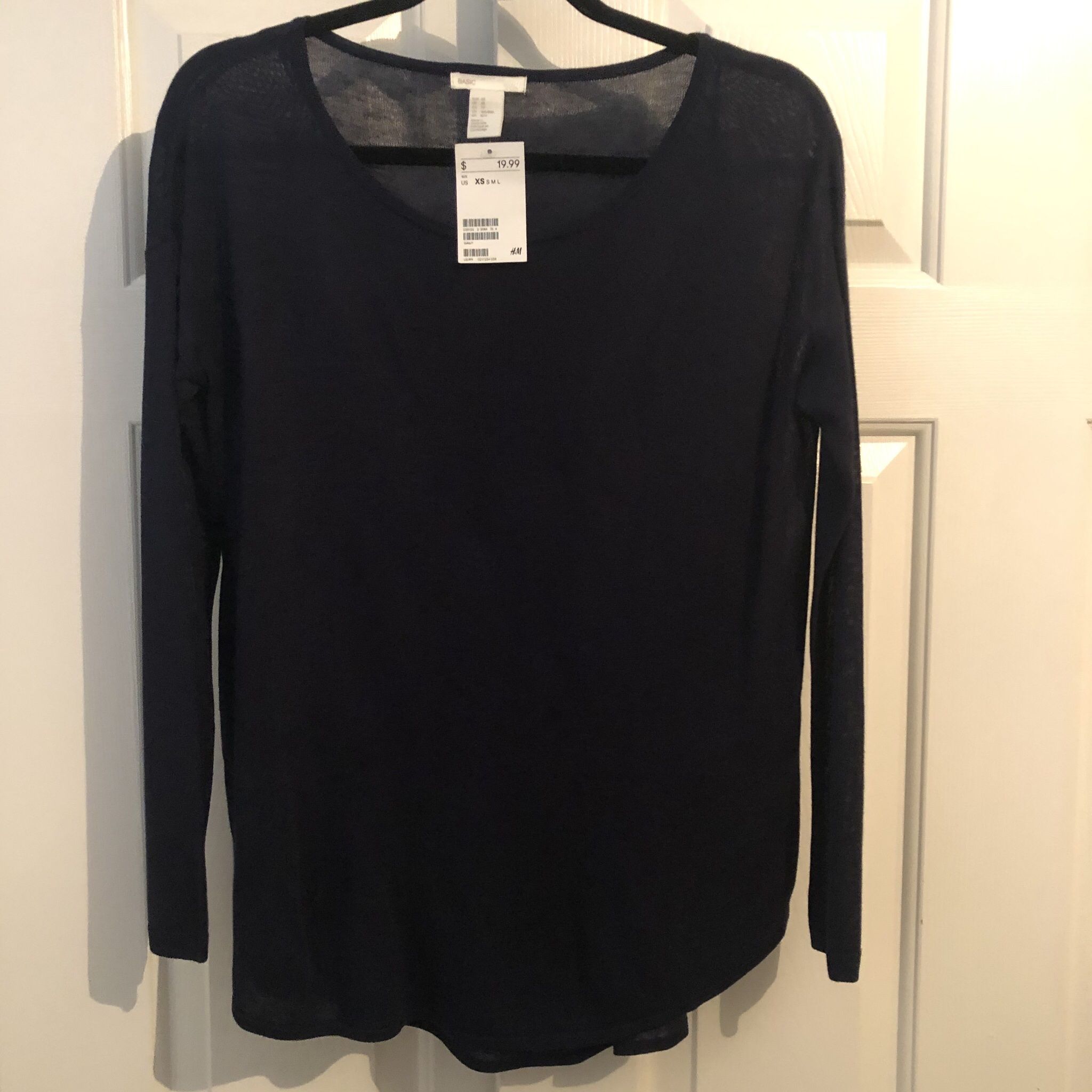 Women’s H&M Sheer Navy Tunic