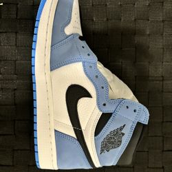 Jordan Retro 1 University Blue Size 9