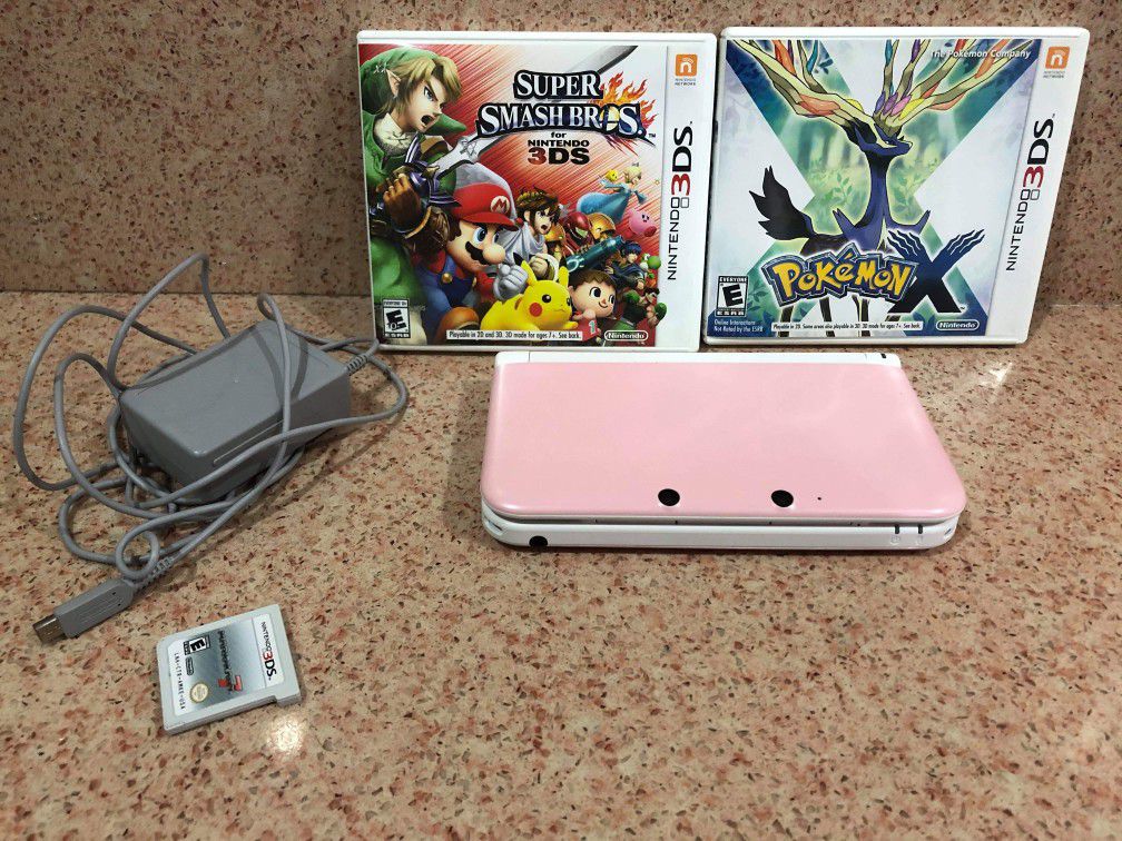 Nintendo 3DS XL bundle pack, 3 games & charger