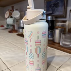 Pickleball water bottle