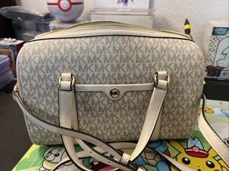Micheal Kors Medium Cross Body Satchel With Wallet