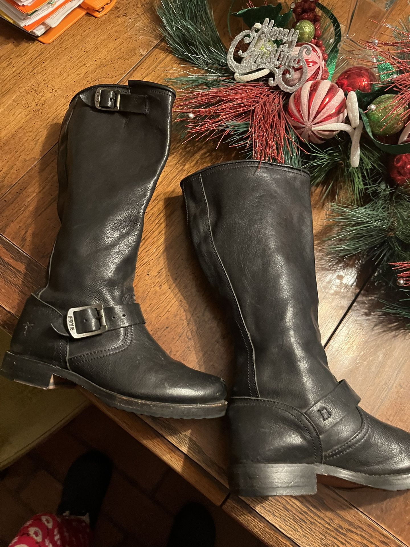 Ladies Leather Boots